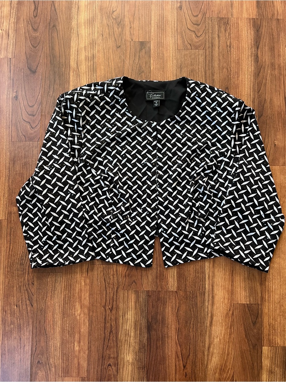 Dressbarn Collection Y2K Embellished Cropped Bolero Jacket Size 16